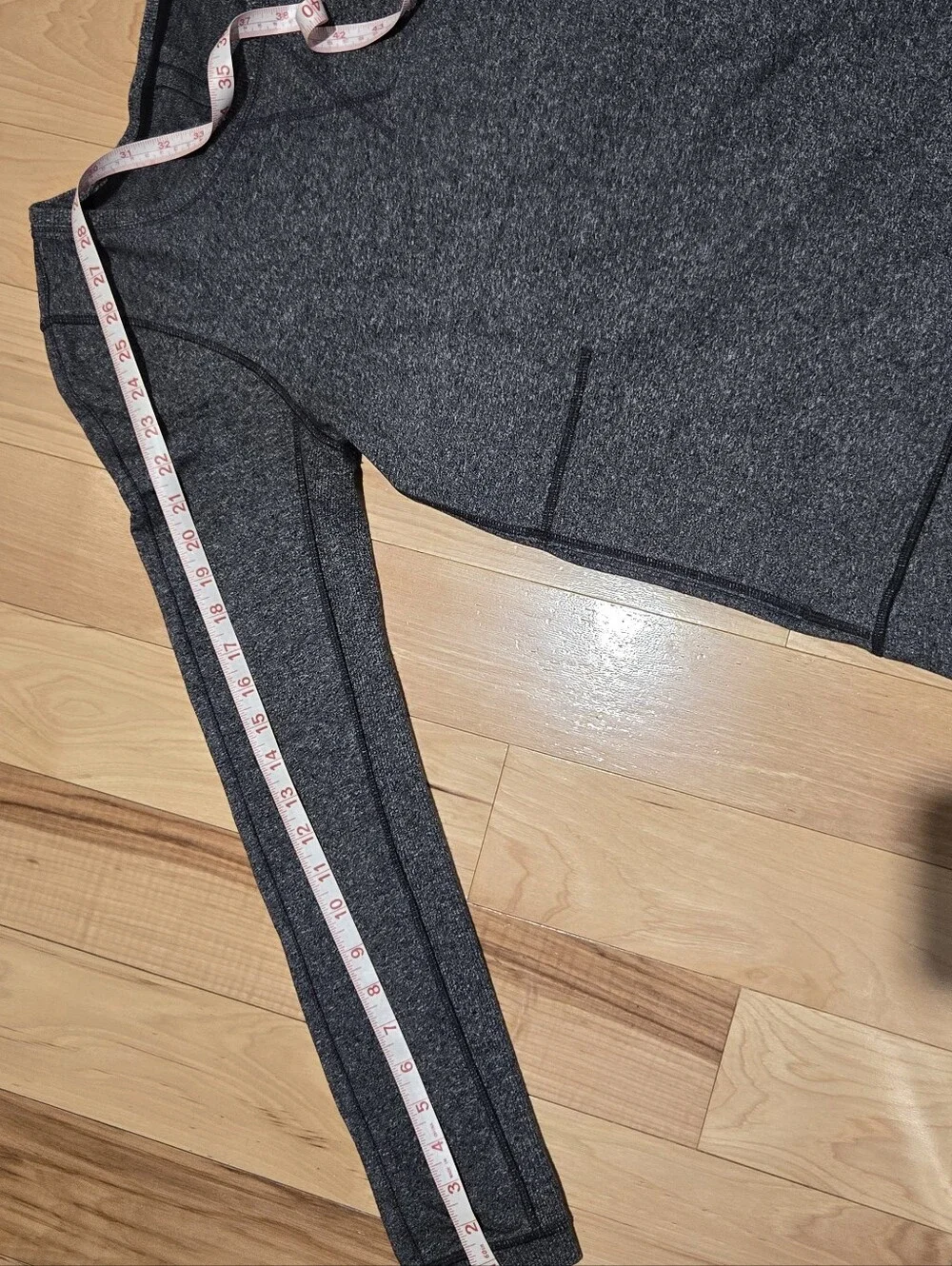 LULULEMON Exhalation Pullover II Size 8 Heathered Speckled Black